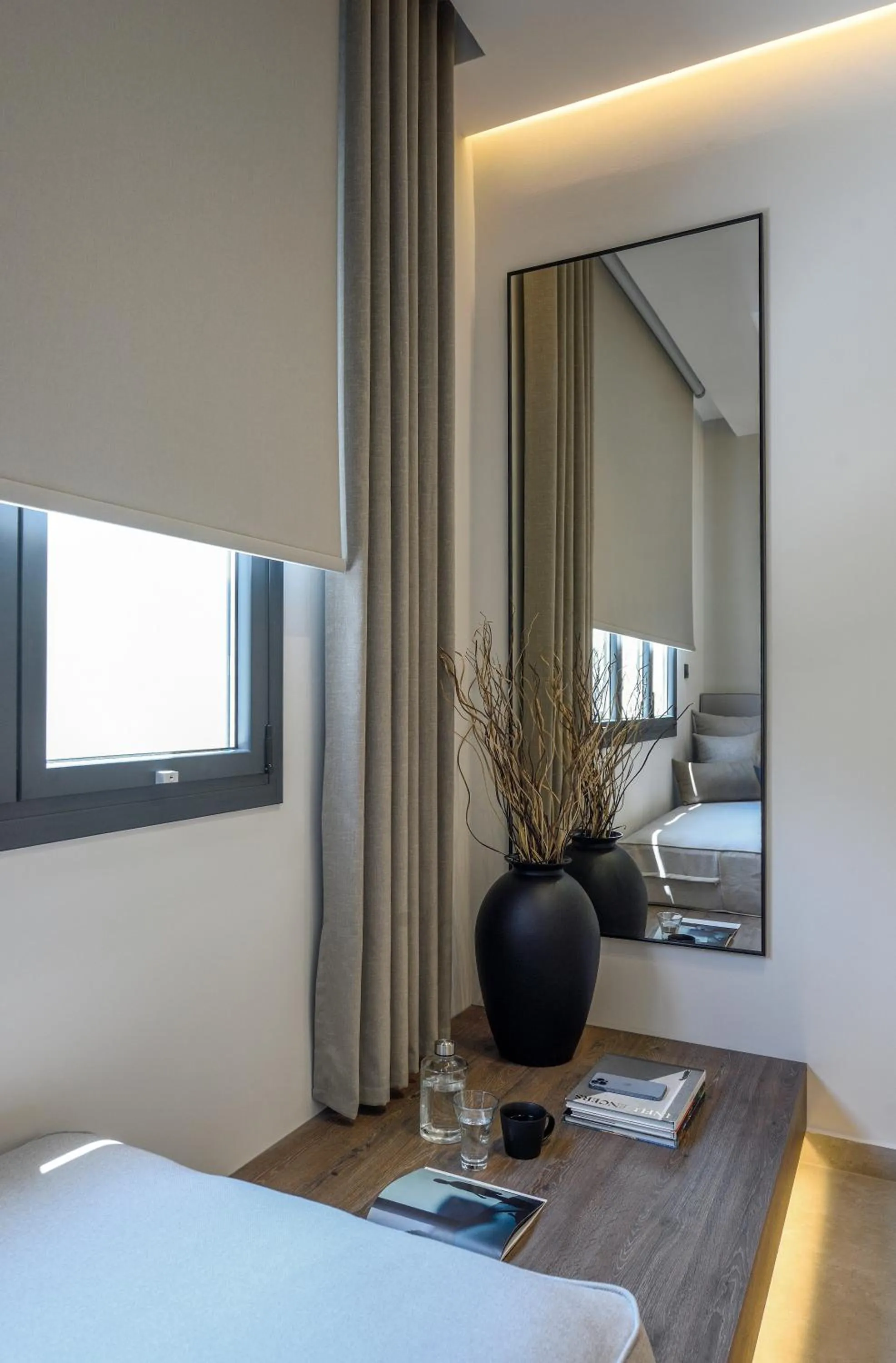 Living room, Bed in Loena Luxury Suites