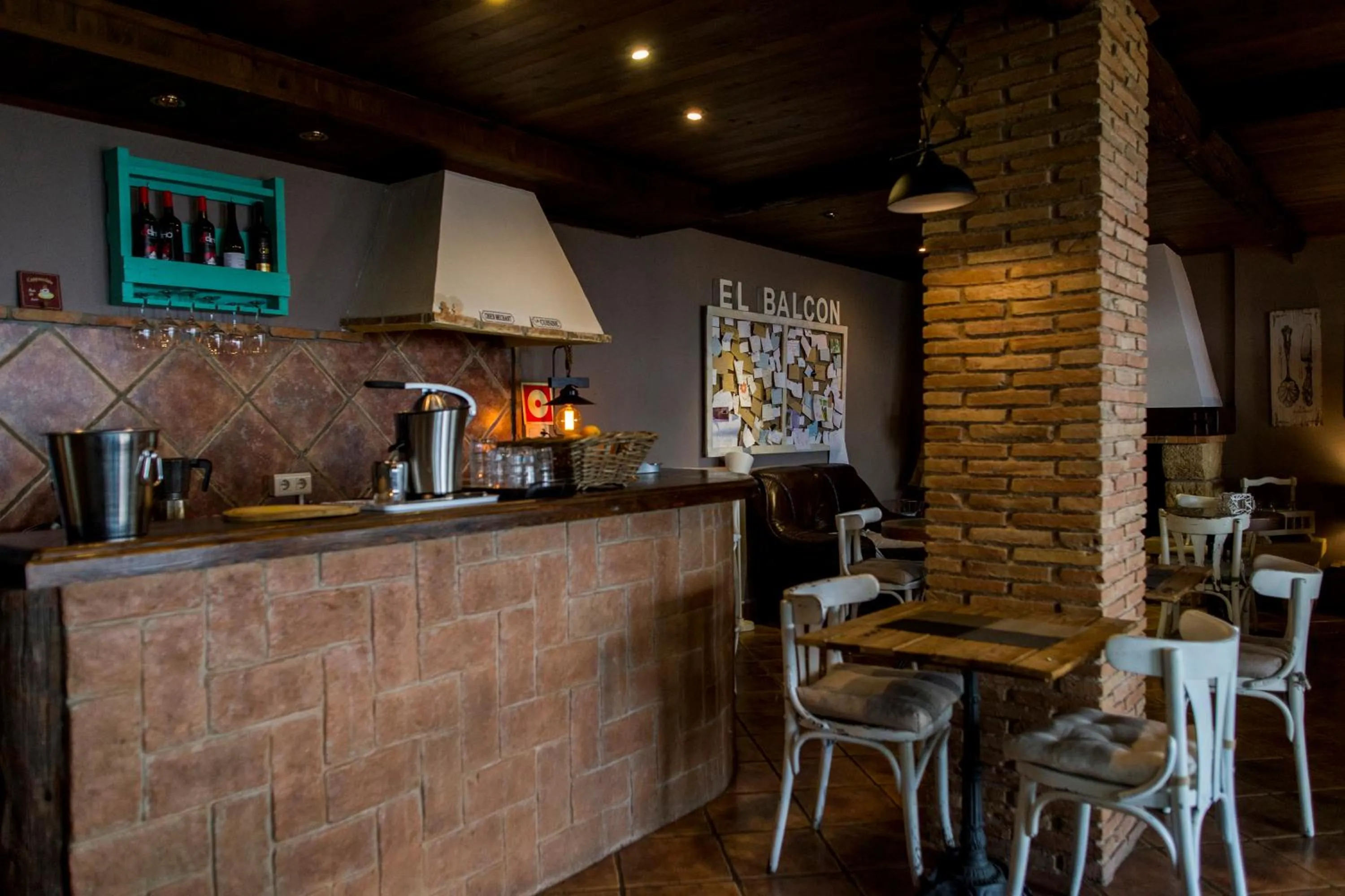 Restaurant/places to eat in Hotel El Balcon de las nieves