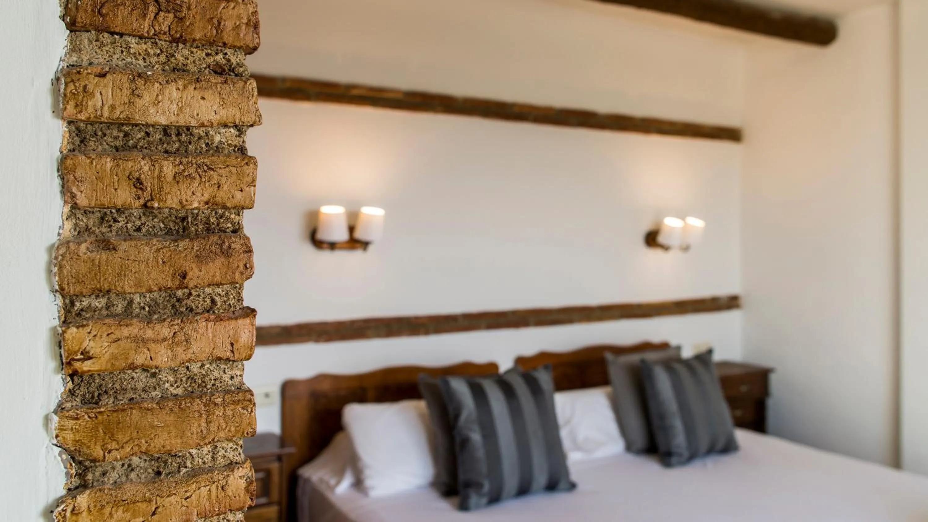 Photo of the whole room, Bed in Hotel El Balcon de las nieves