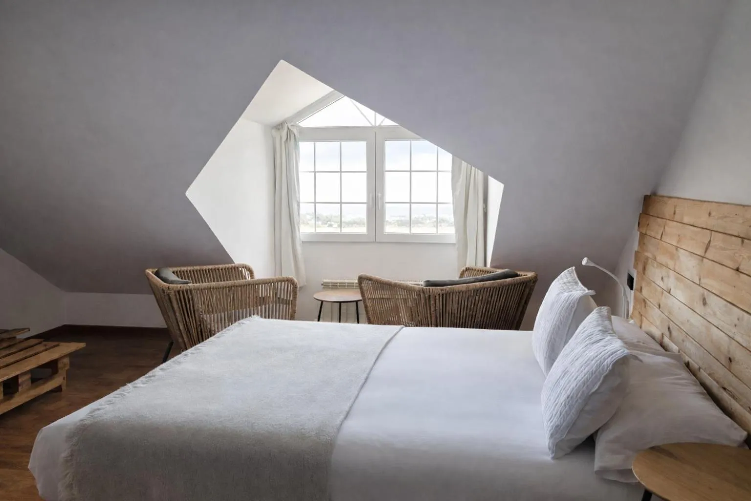 Photo of the whole room, Bed in Hotel El Balcon de las nieves