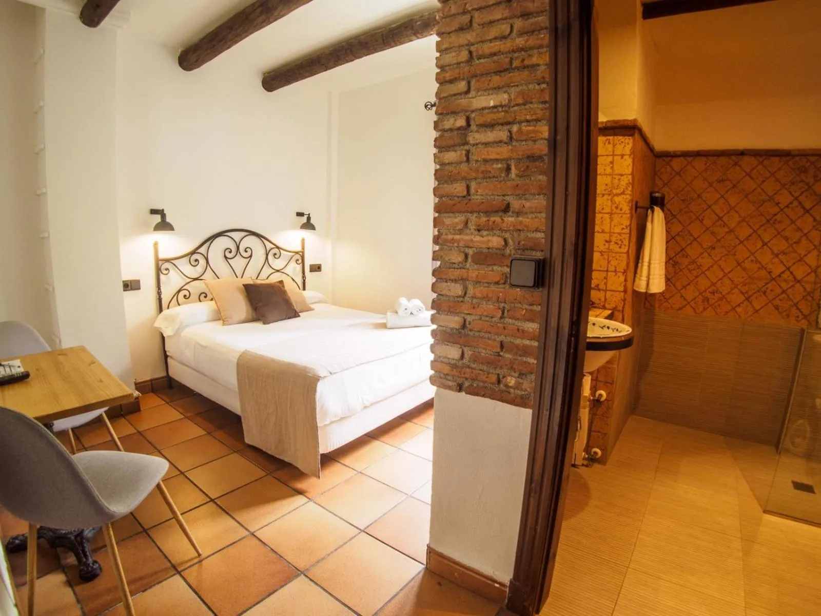 Photo of the whole room, Bed in Hotel El Balcon de las nieves