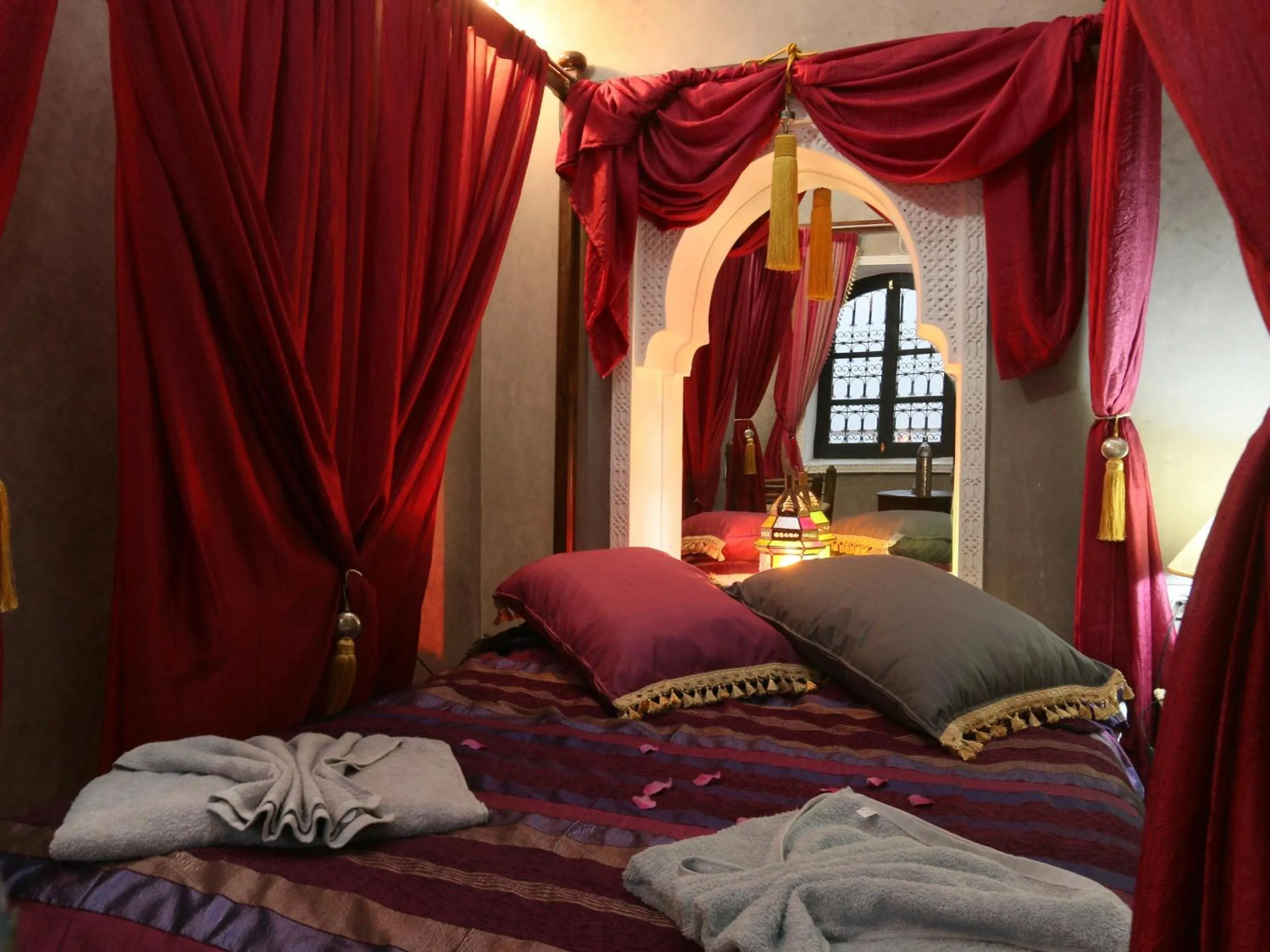 Bedroom, Bed in Riad El Bellar