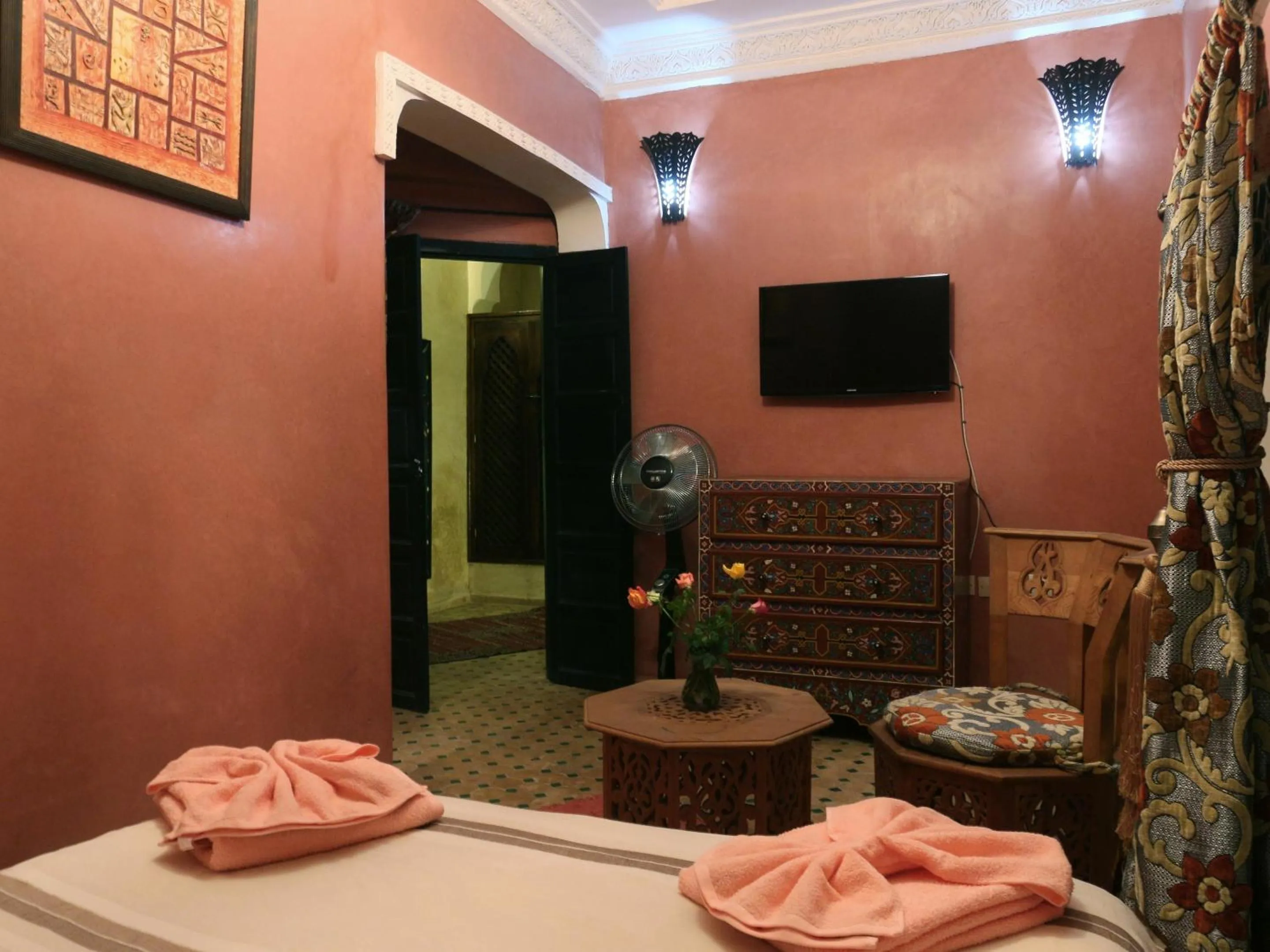 Bedroom, Bed in Riad El Bellar