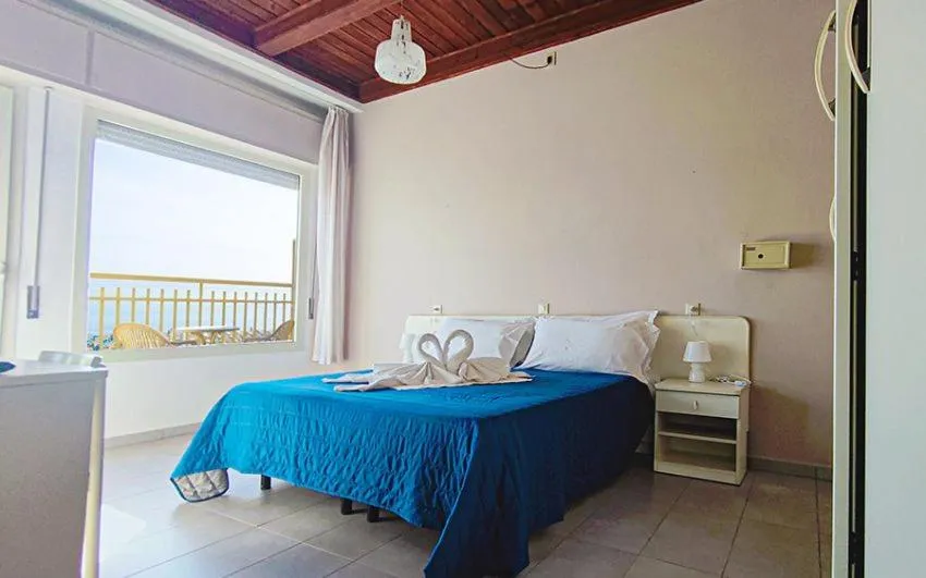 Bed in Hotel Buenos Aires