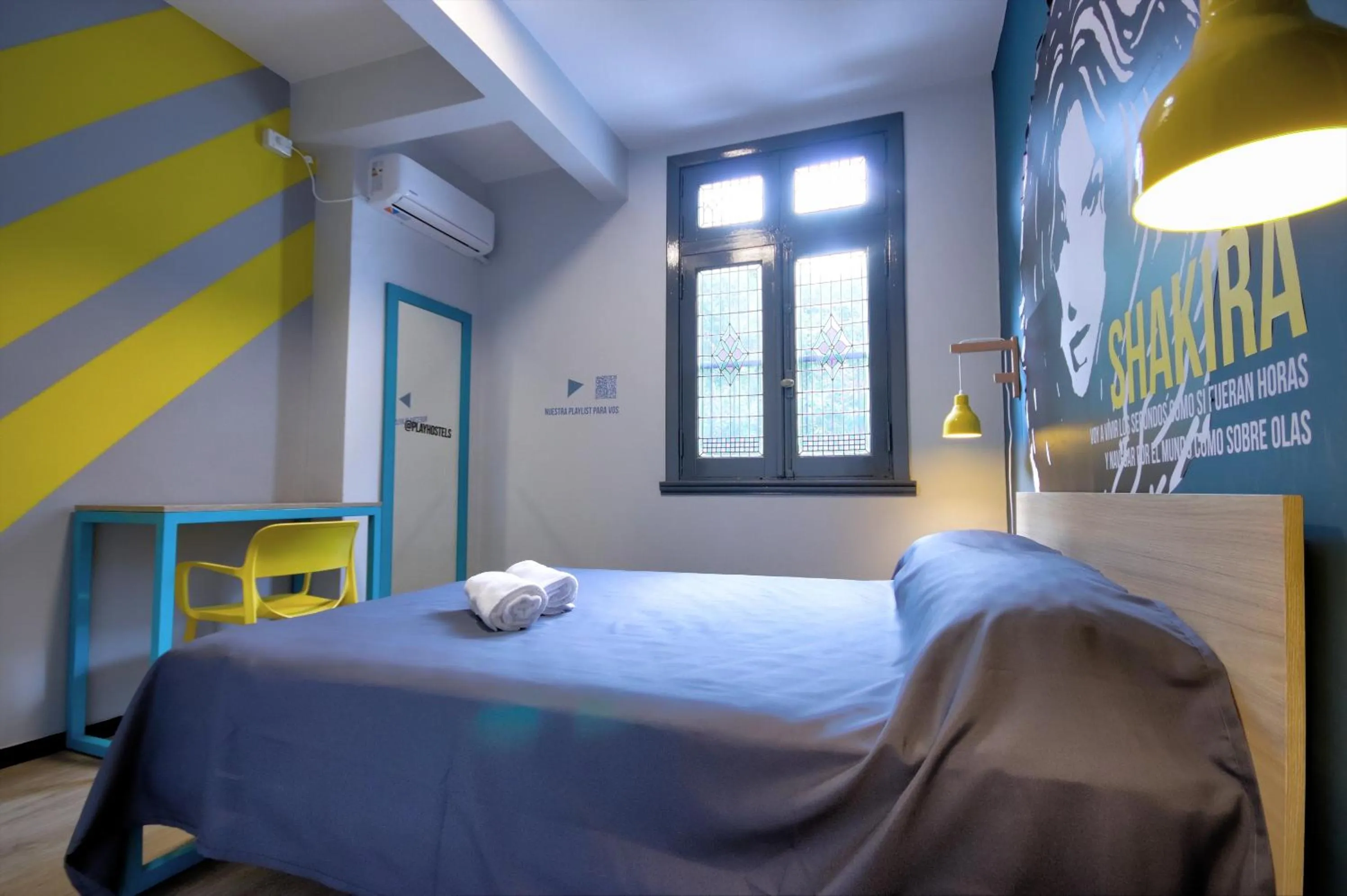 Photo of the whole room, Bed in Play Hostel Garden