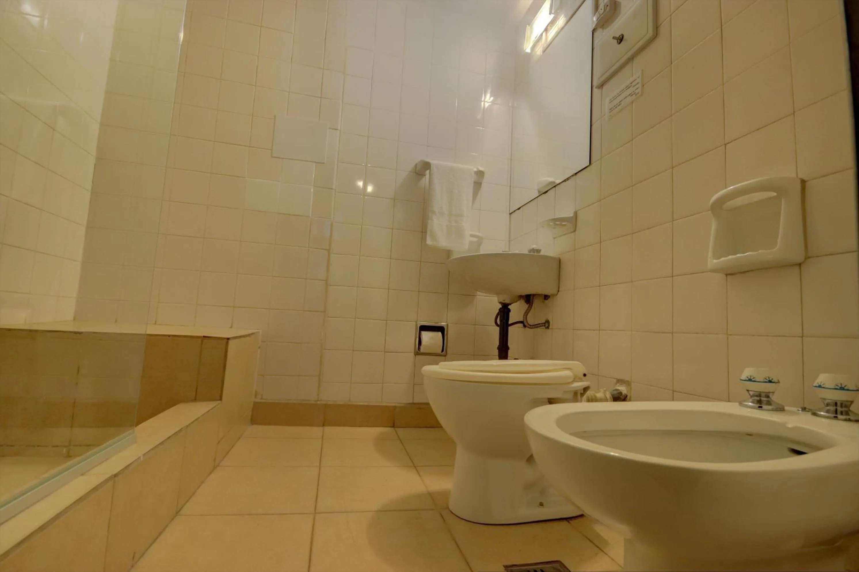 Shower in Play Hostel Garden