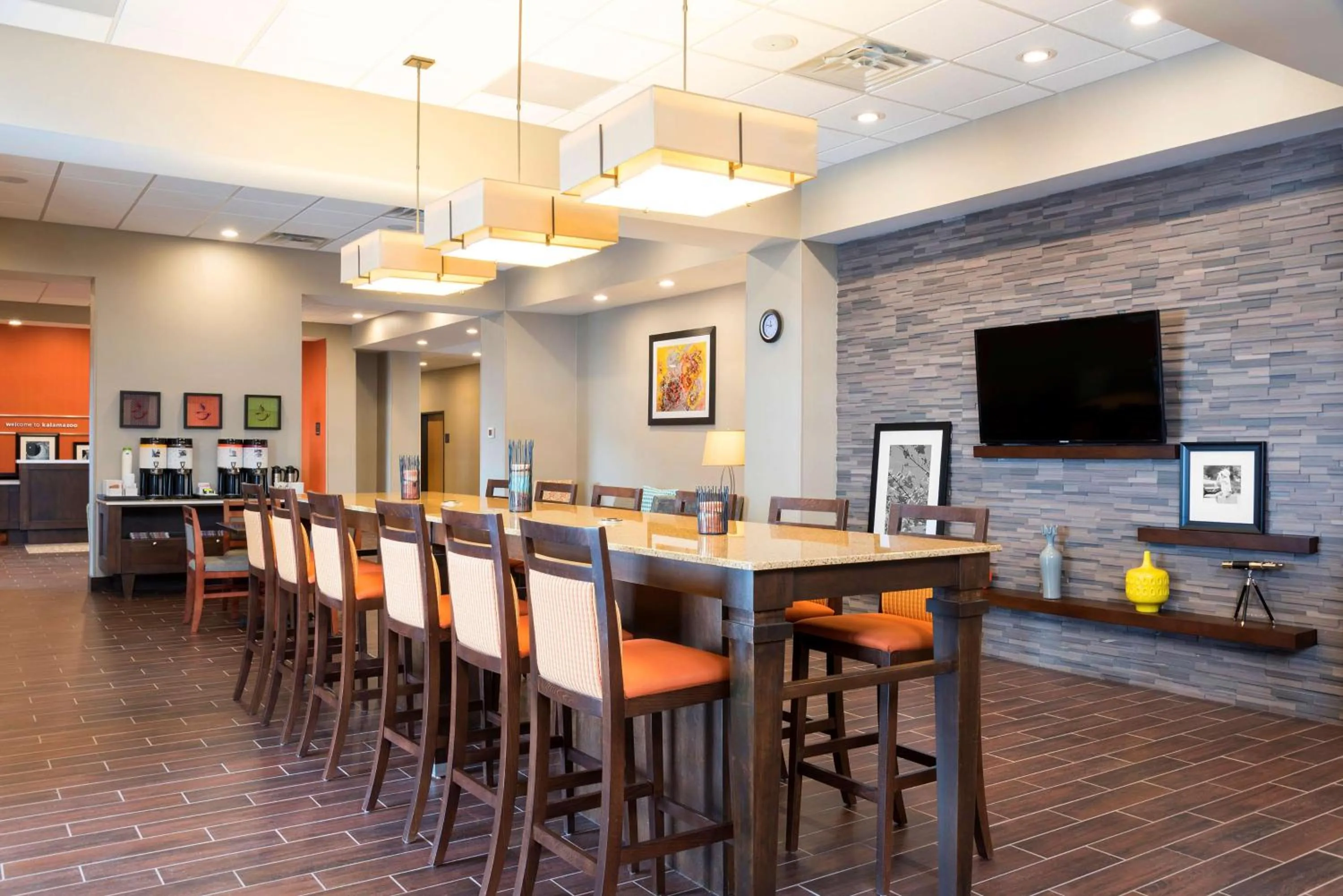 Lobby or reception in Hampton Inn Kalamazoo