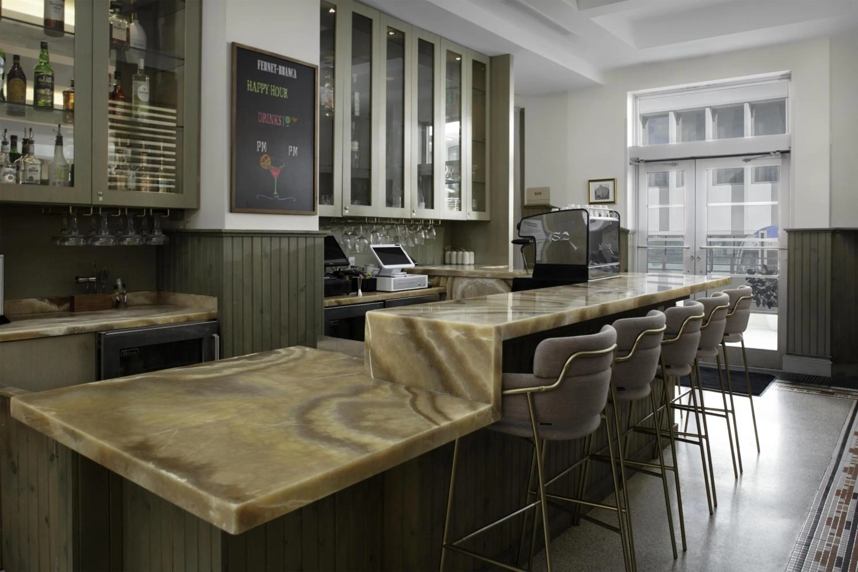 Lounge or bar in Hilton Garden Inn Miami South Beach