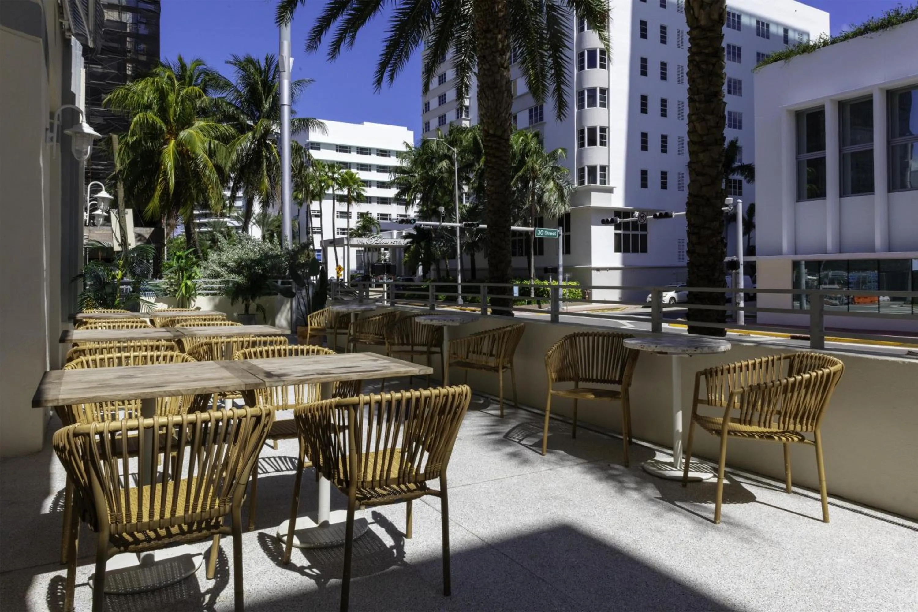 Patio in Hilton Garden Inn Miami South Beach