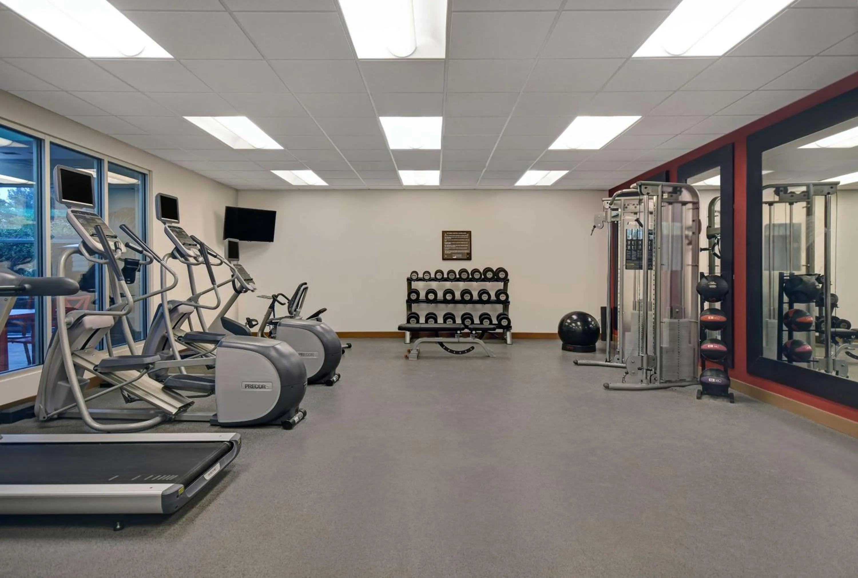 Fitness centre/facilities in Homewood Suites by Hilton Hamilton, NJ