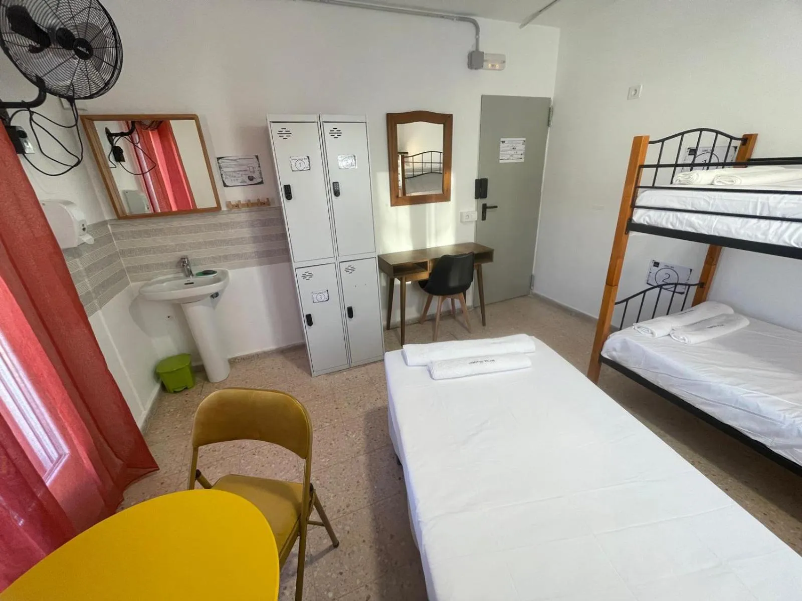 Photo of the whole room, Bed in Hotel Arganda