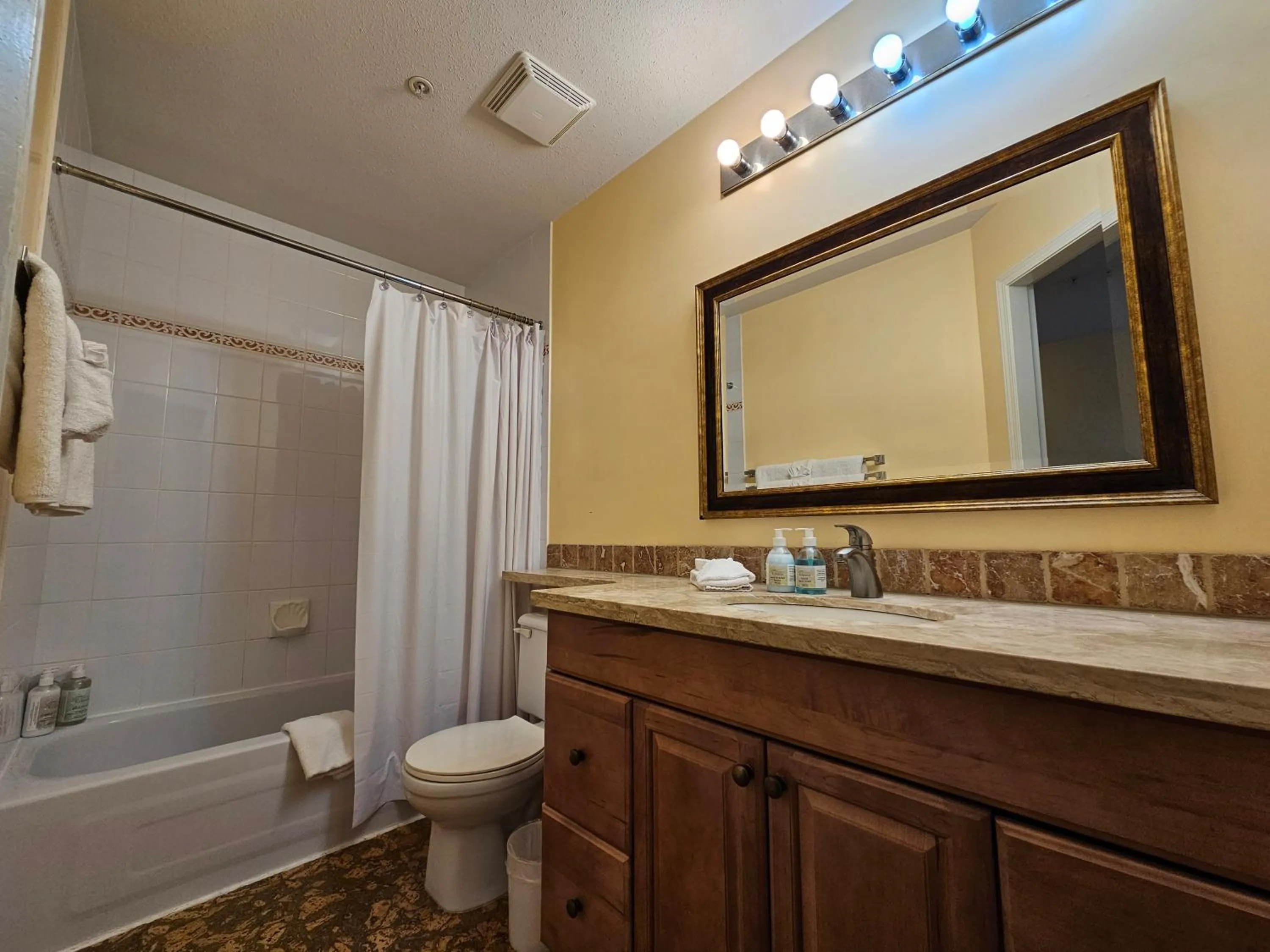 Borgata Lodge Resort