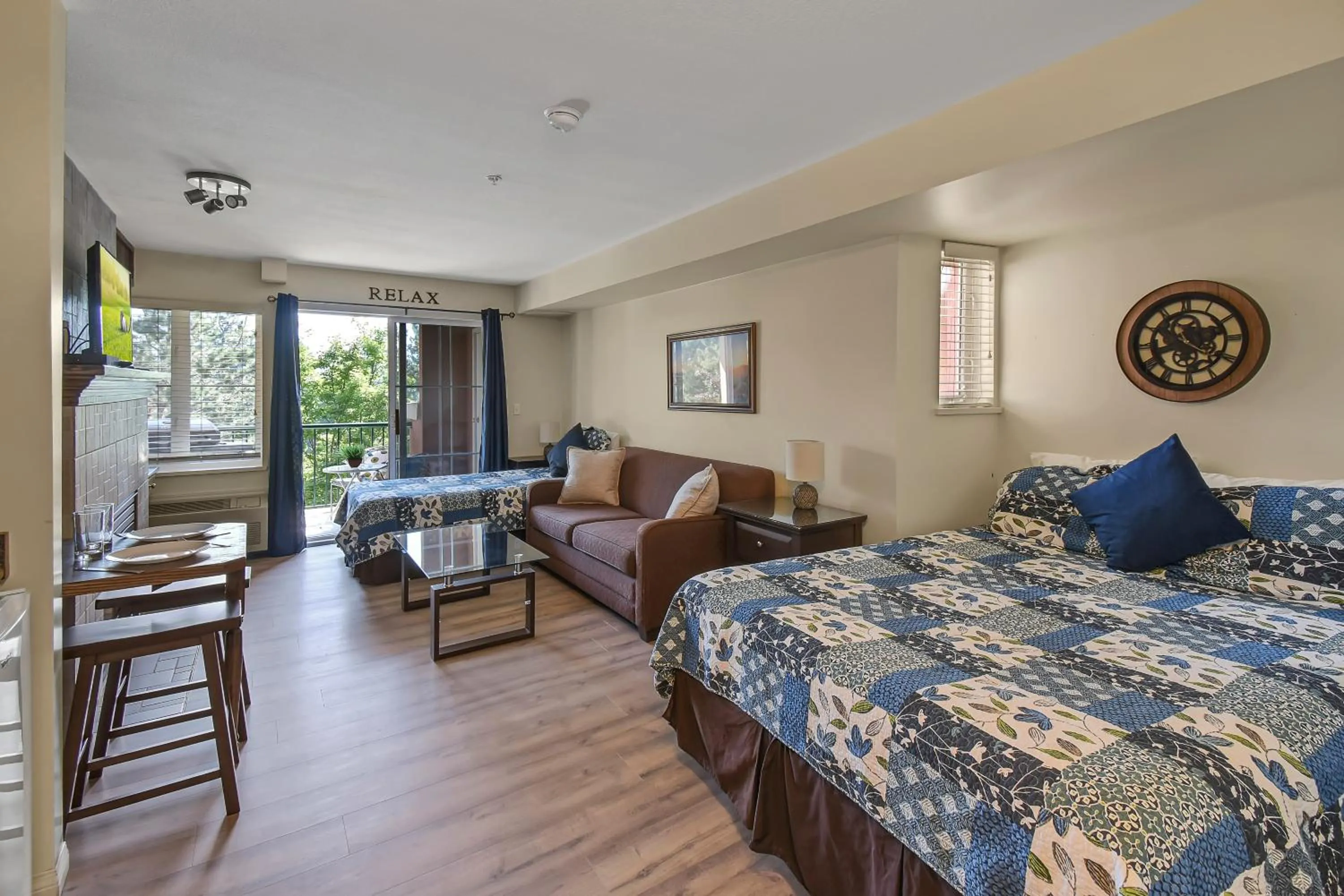 Bed in Borgata Lodge Resort