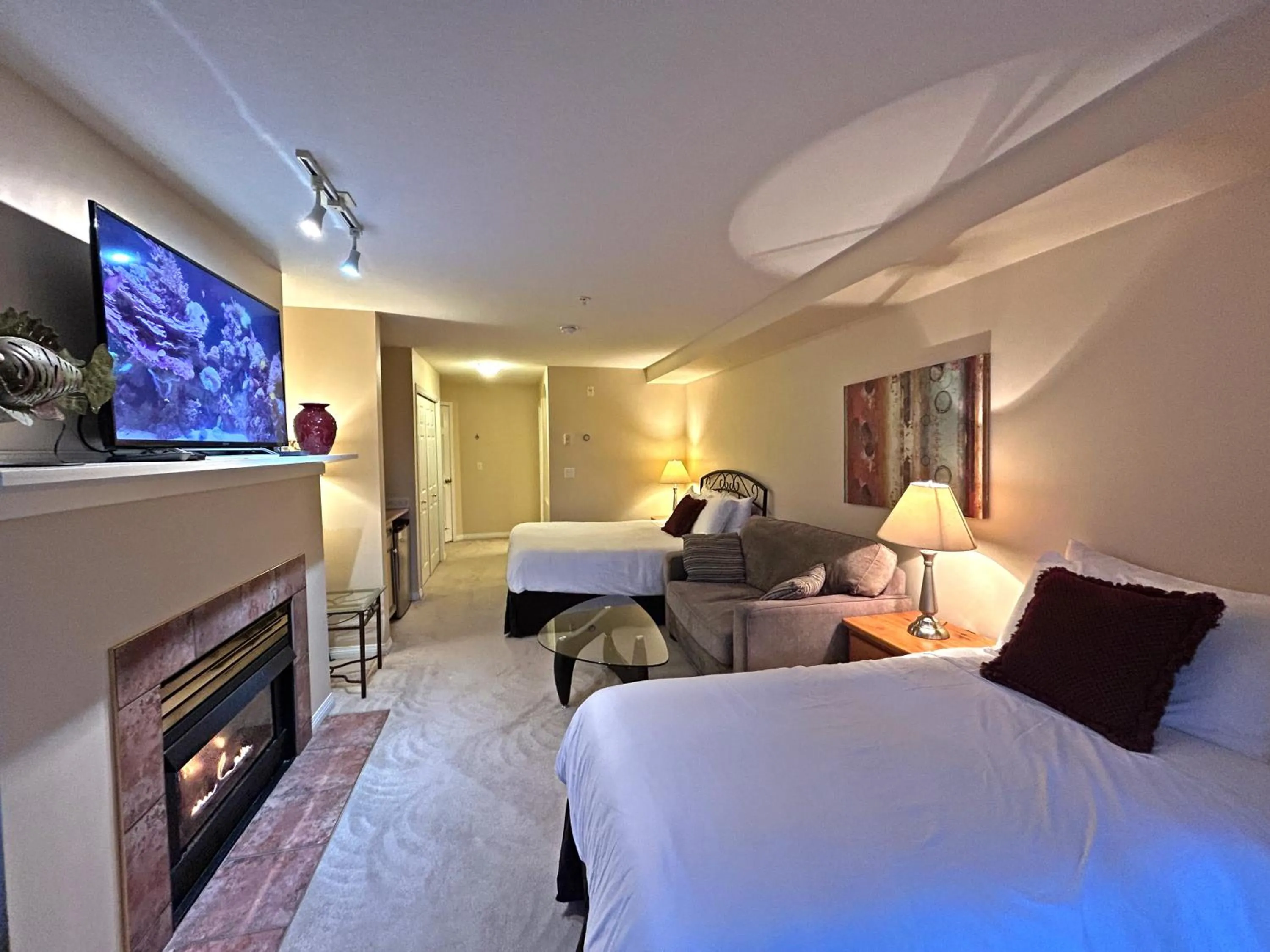 Bed in Borgata Lodge Resort