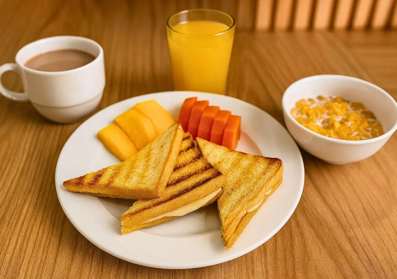 Breakfast in Hotel Taybo Kai By St Hoteles