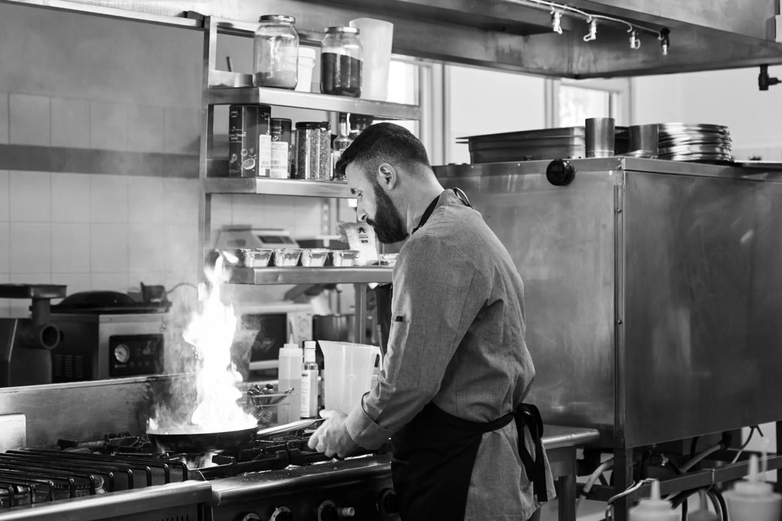 Restaurant/places to eat in Yria Island Boutique Hotel & Spa