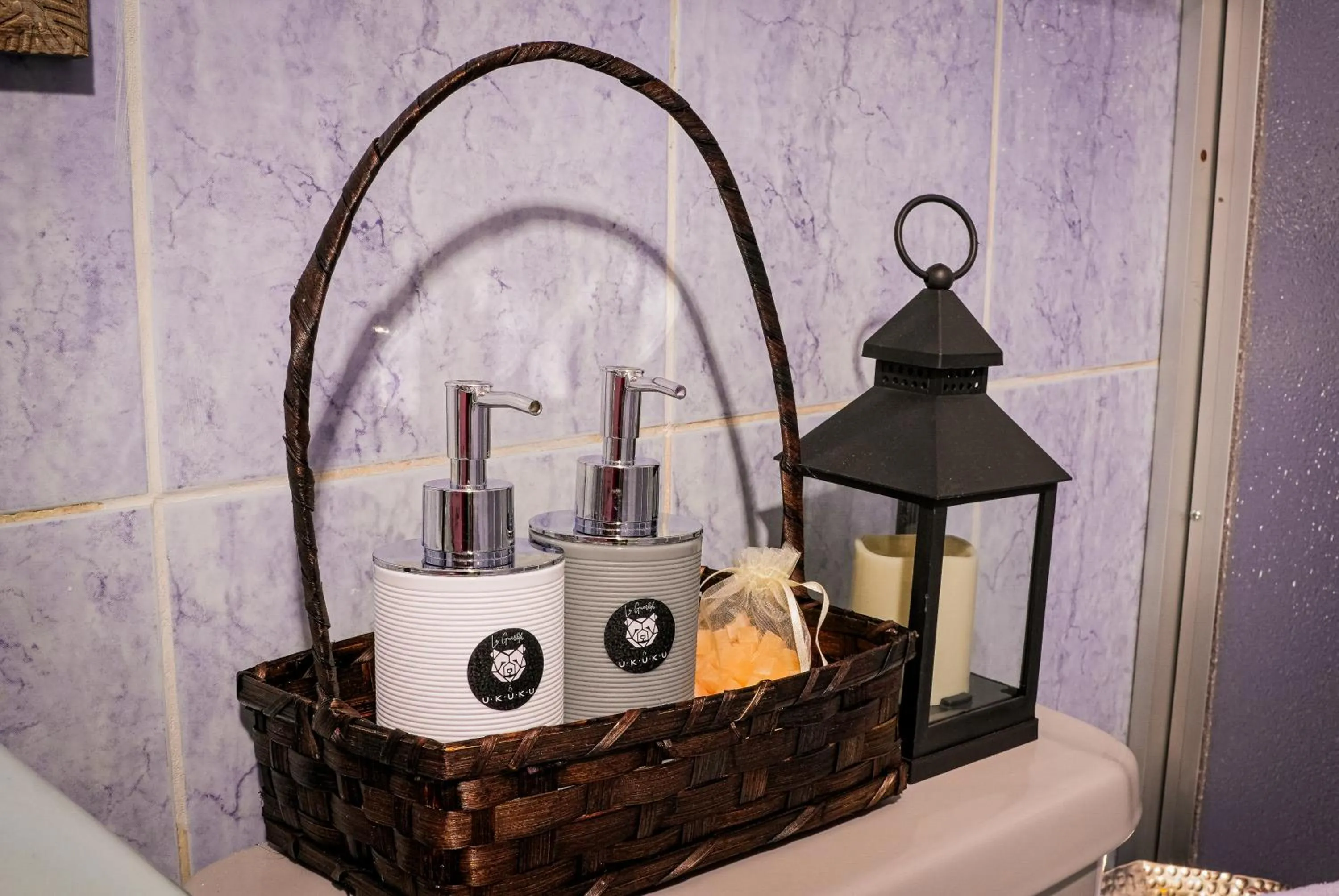 Bathroom in Ukuku Hostel & Rooftop - Quito