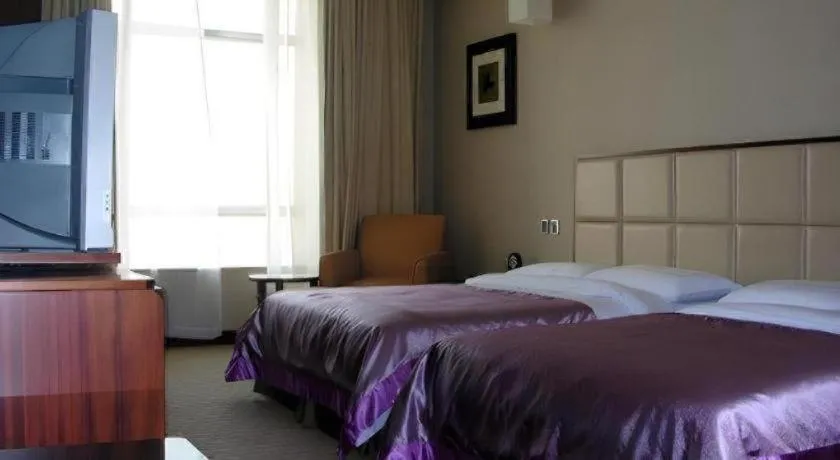 Bed in Xiamen Fortune Hotel