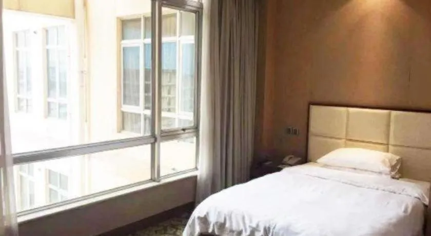 Bed in Xiamen Fortune Hotel