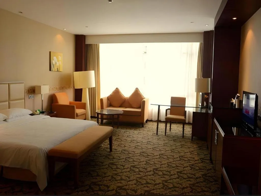 Bed in Xiamen Fortune Hotel