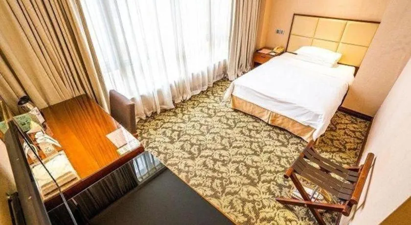 Bed in Xiamen Fortune Hotel