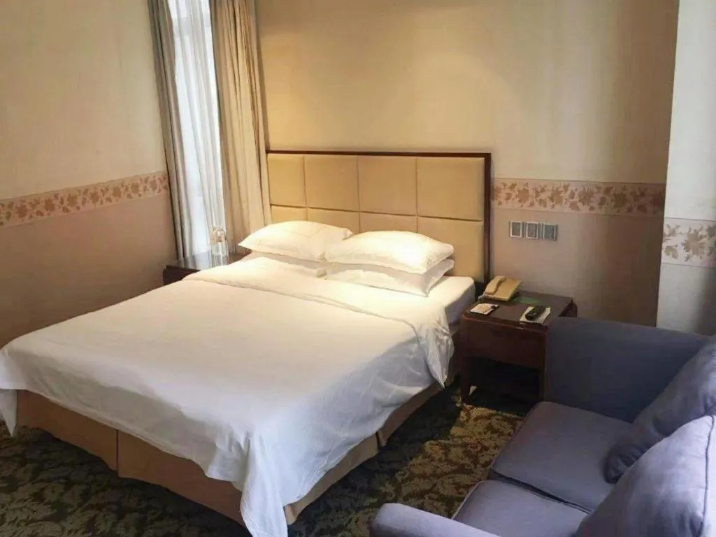 Bed in Xiamen Fortune Hotel
