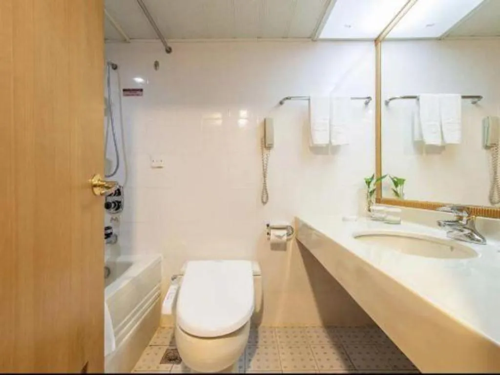 Dalian Zhongshan Hotel