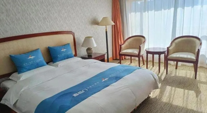 Bed in Dalian Zhongshan Hotel