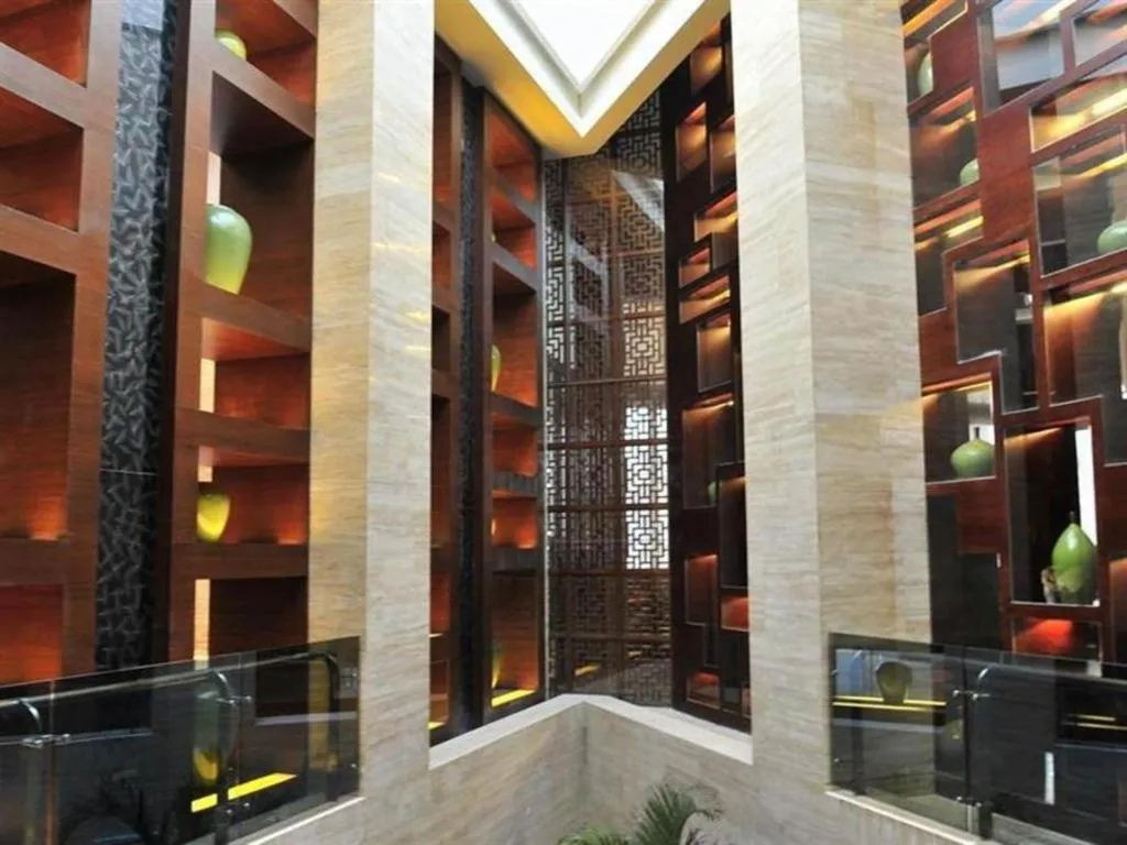 Phoenix Waterside Gloria Resort Sanya