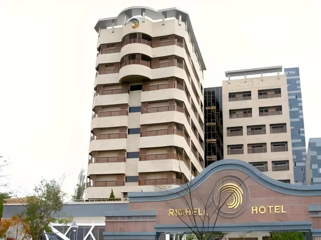 Richell Hotel