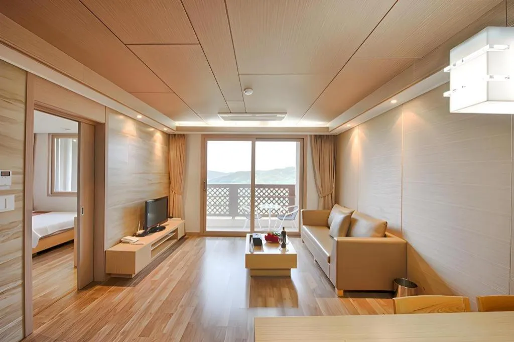 Bed in Richell Hotel