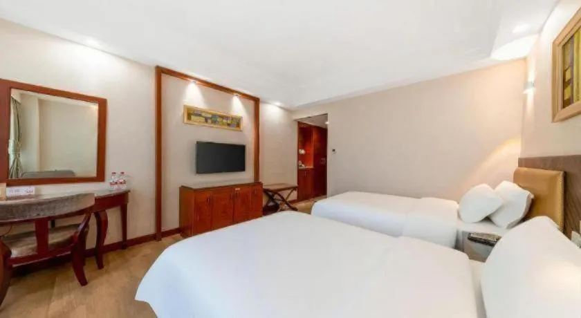 Bed in South Union Hotel