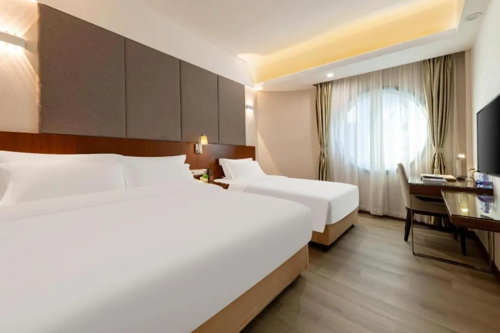 Bed in South Union Hotel