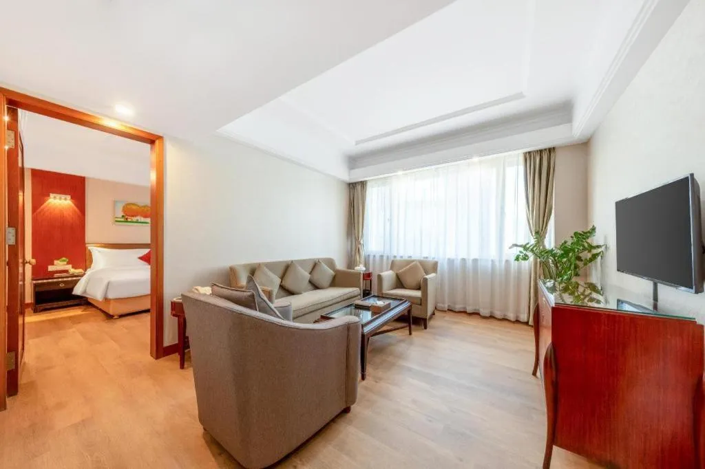 Bed in South Union Hotel