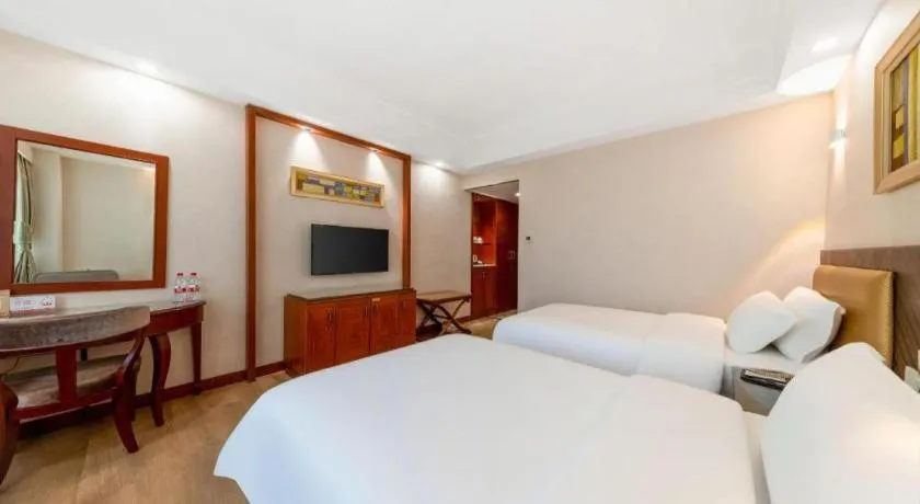 Bed in South Union Hotel