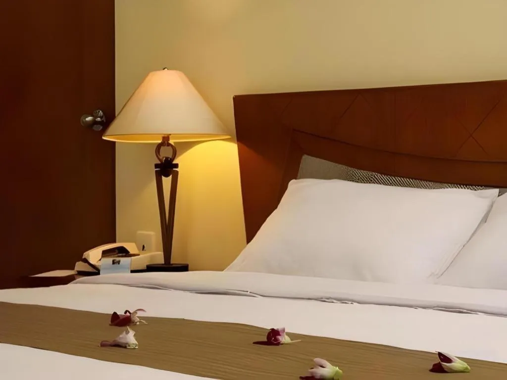 Bed in Makassar Golden Hotel