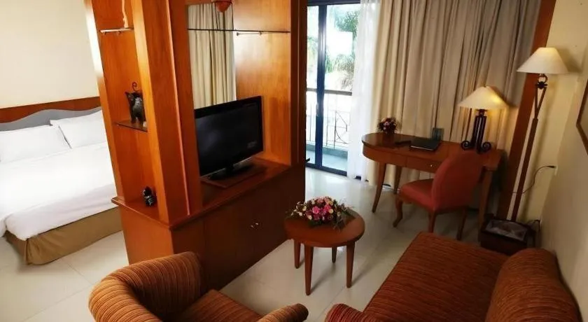 Bed in Makassar Golden Hotel