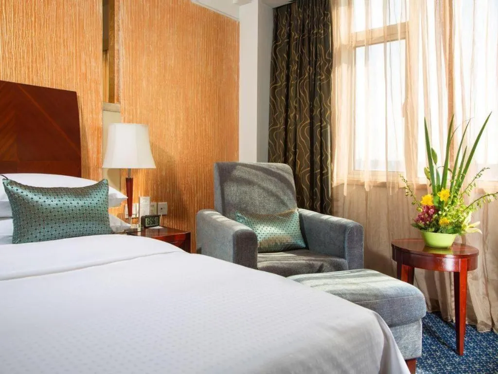 Bed in Argyle International Airport Hotel Shanghai