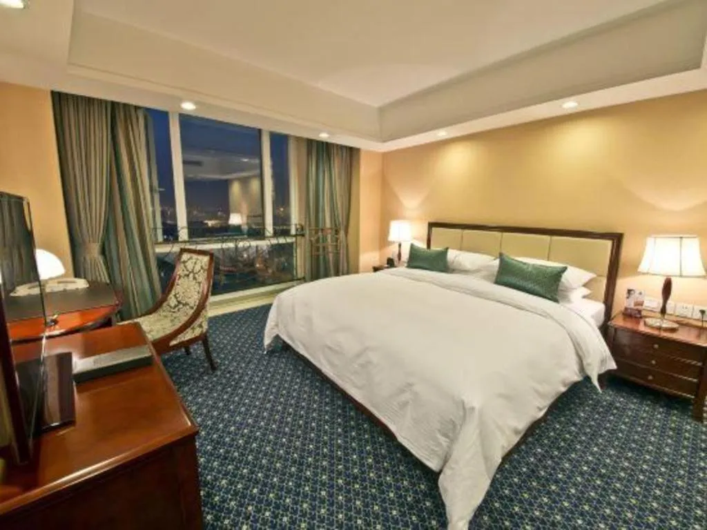 Bed in Argyle International Airport Hotel Shanghai