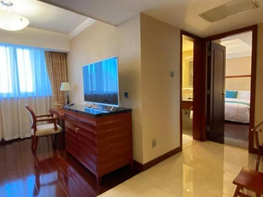 Bed in Jianguo Garden Hotel