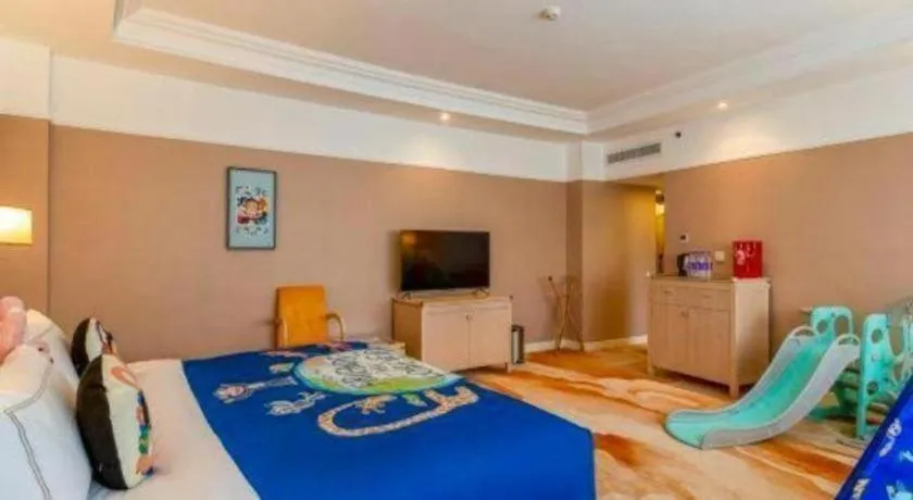 Bed in Jianguo Garden Hotel