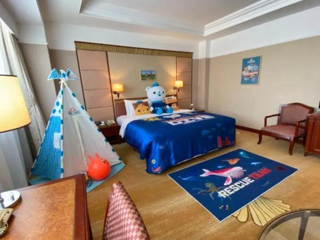 Bed in Jianguo Garden Hotel