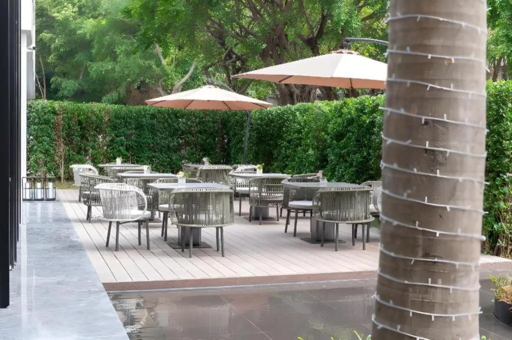 Seaview Gleetour Hotel Shenzhen Eastwing building