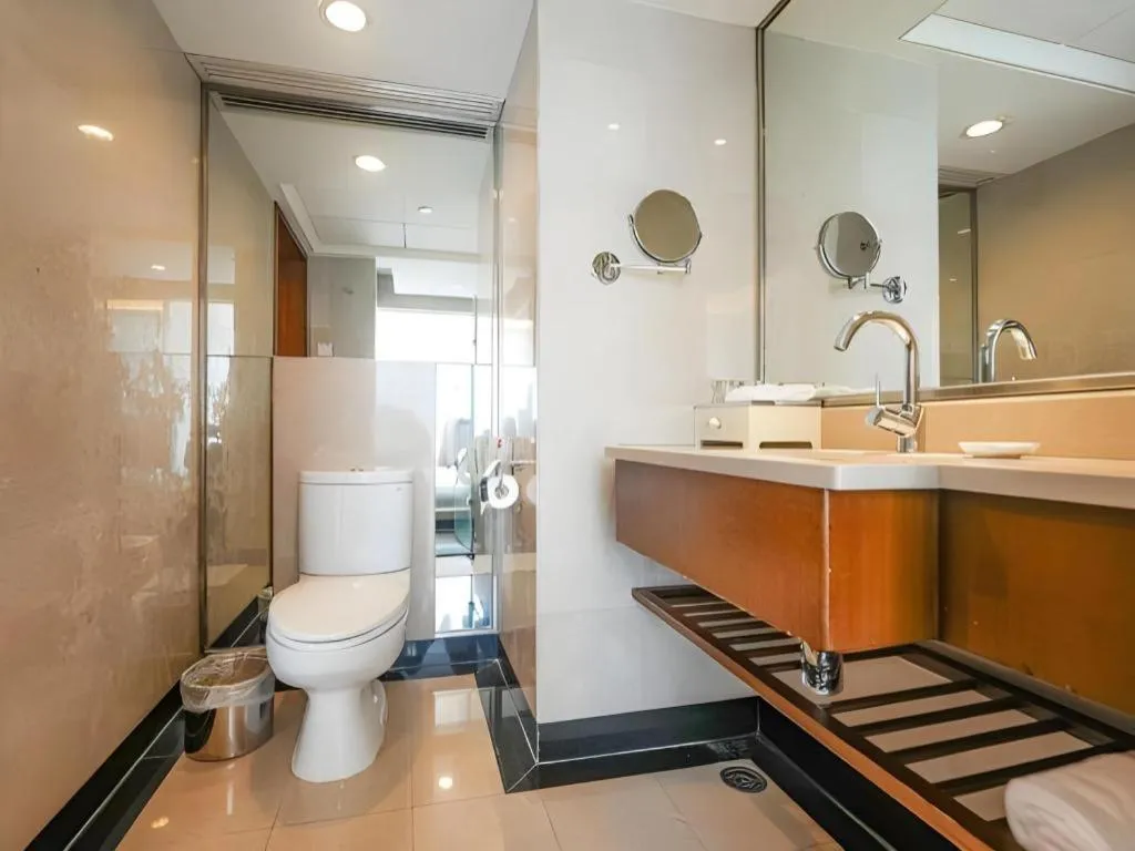 Seaview Gleetour Hotel Shenzhen Eastwing building