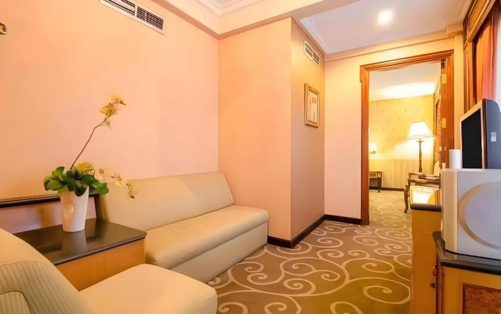 Gajahmada Graha Hotel