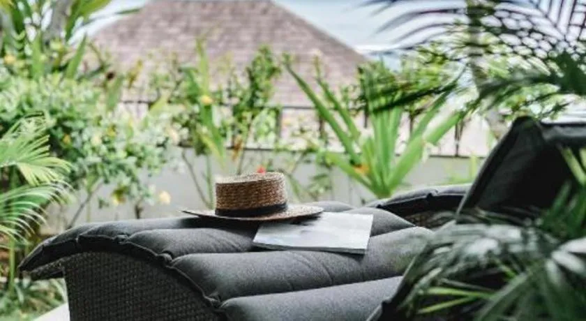 Batu Karang Lembongan Resort & Spa