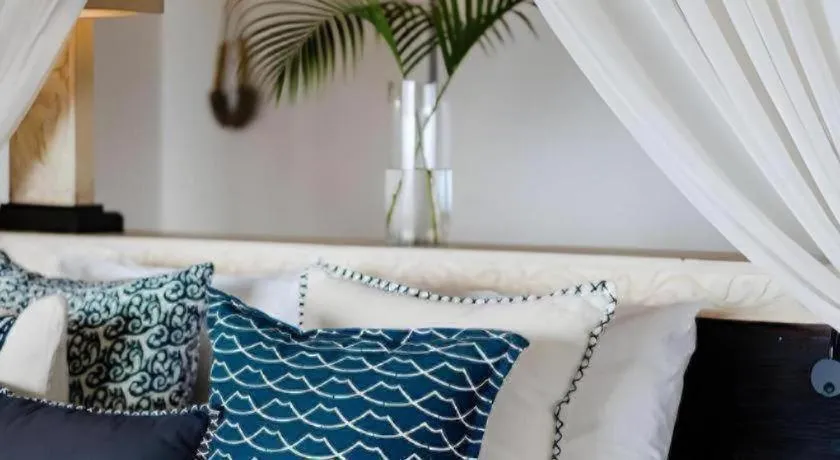 Batu Karang Lembongan Resort & Spa