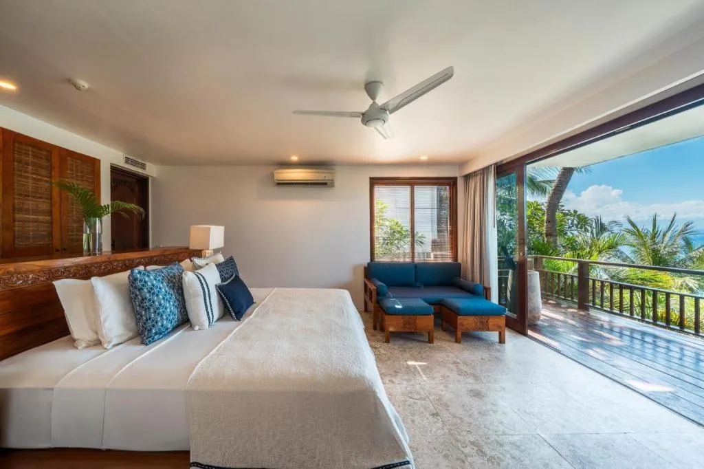 Bed in Batu Karang Lembongan Resort & Spa