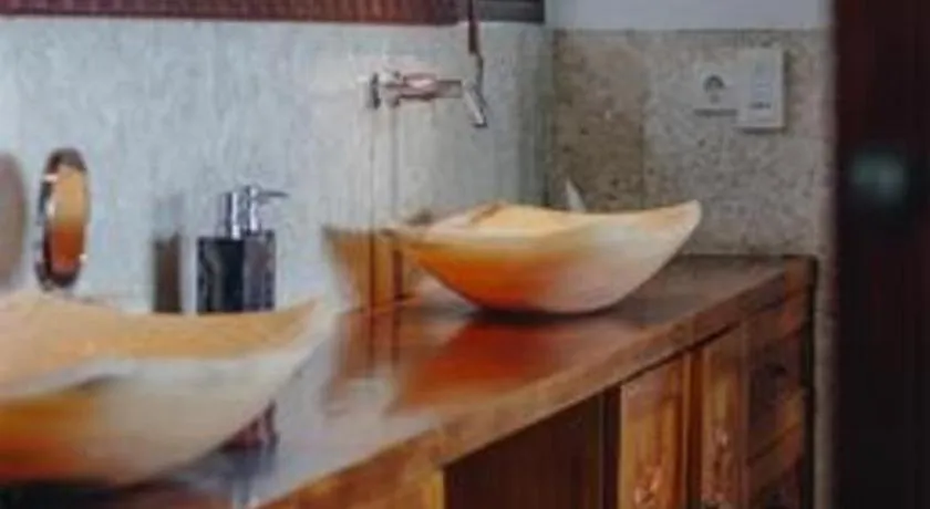 Batu Karang Lembongan Resort & Spa