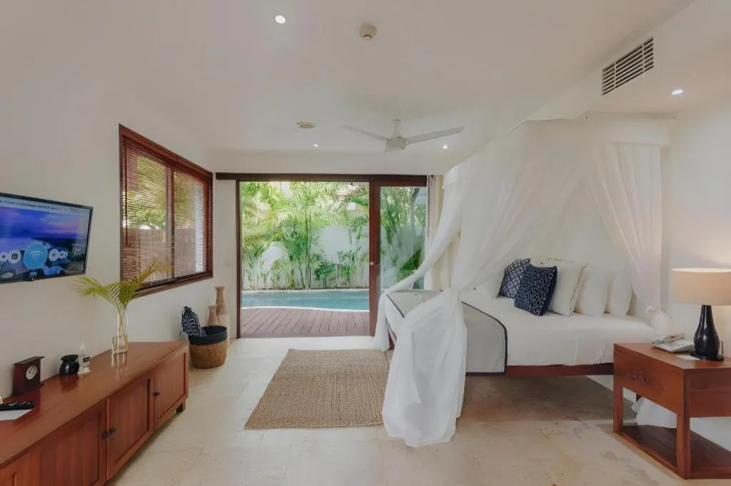 Batu Karang Lembongan Resort & Spa